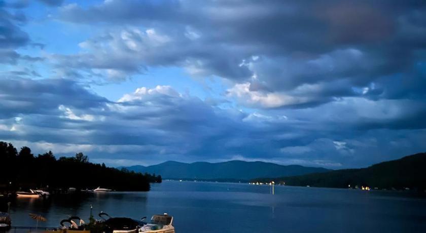 Georgian Lakeside Resort Lake George Eksteriør billede